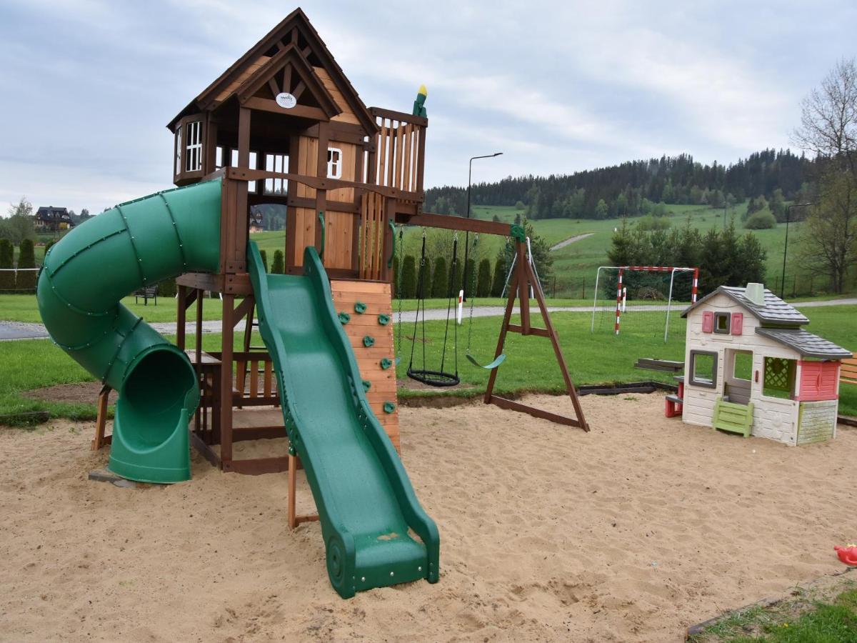 Pokoje Goscinne Budzowie Czarna Gora Exterior photo